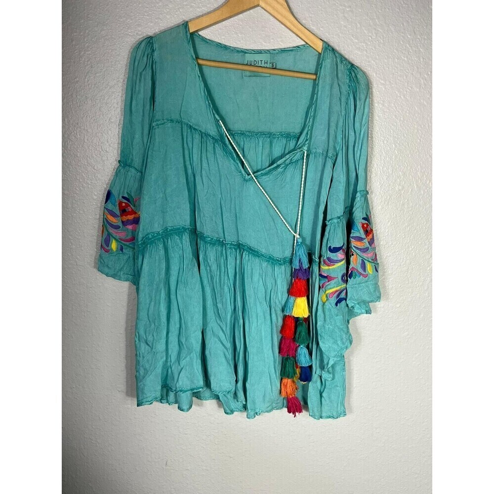 Judith March Tunic Top Blouse Women's Small Teal Embroidered